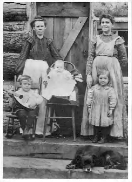 Bryant Family ca. 1904 rear: Ada Belle (MEREDITH) BRYANT & Sarah (HARRISON) MEREDITH; front: Harry, Bertha and Gladys BRYANT