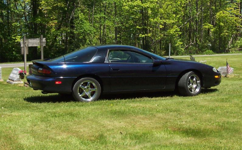 Parked at Oneida Lake Cemetery